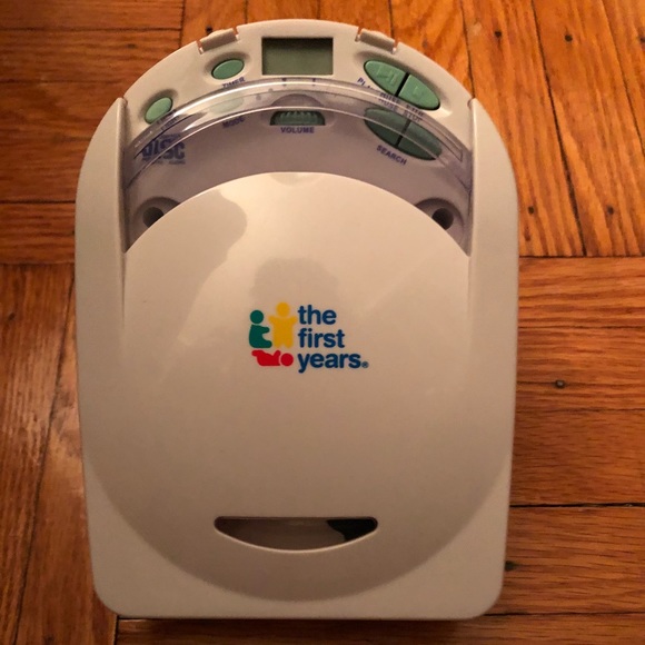 First Years CD player for crib - Picture 1 of 2